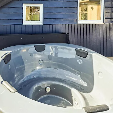 Lovely In With Sauna Dom wakacyjny